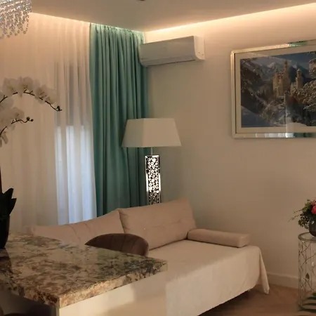公寓 Grozavesti Luxury With 2 布加勒斯特